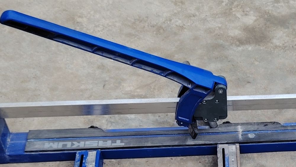 Плиткорез sotiladi 120sm