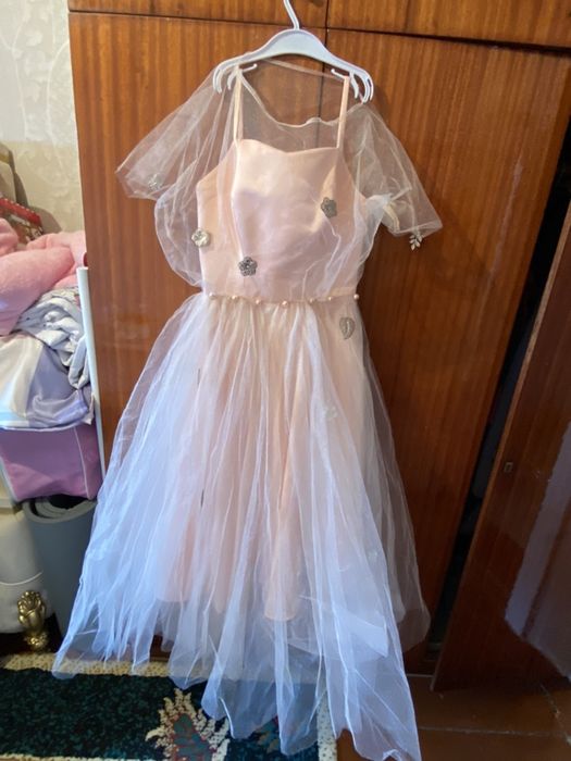 Продам вечернее платье