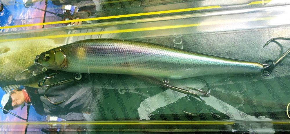 Vând 5 voblere Megabass Ito Shiner