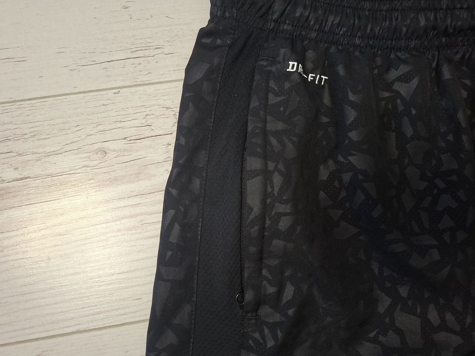 Nike Dry Fit-Ориг. Шорти
