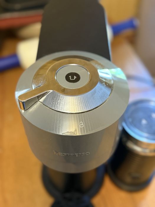 Кофемашина Nespresso Vertuo