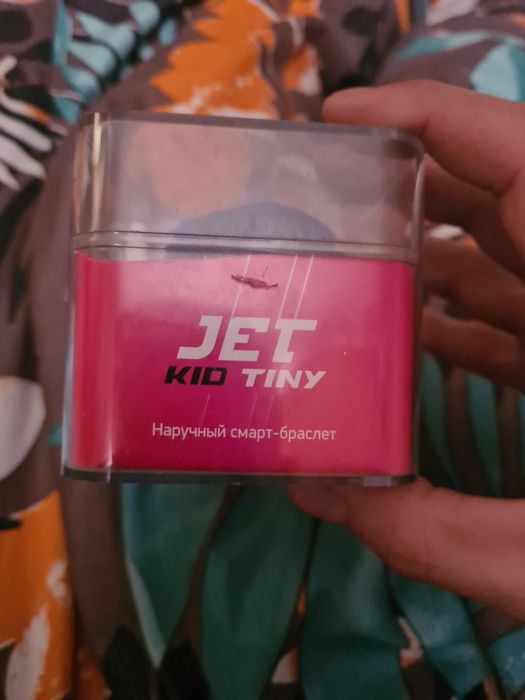 Продам смарт браслет jet kid tiny