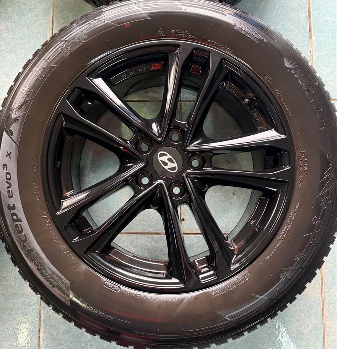 Jante aliaj R17 originale Hyndai Tucson 215/65/17 Hankook M+S