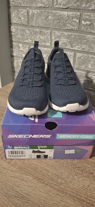 Skechers  кроссовки Memory Foam, 35 размер