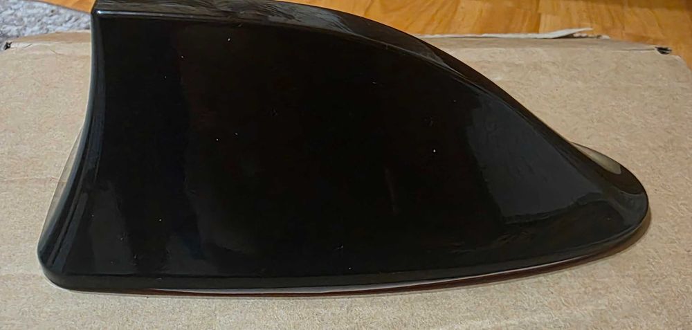 Капак за антена тип перка