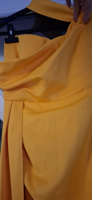 Rochii, 80 lei/bucată