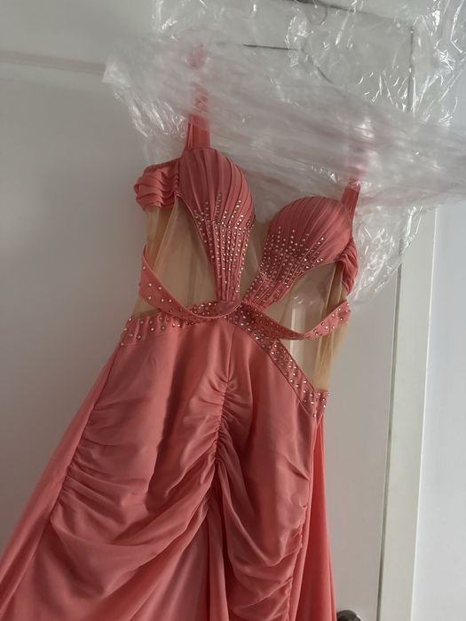 Rochie eleganta/ de nasa