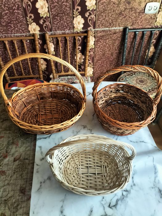 Продам корзины  плетеные.