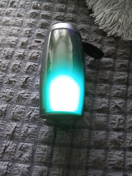 Продаётся компьютерные и bluetooth колонкиколонки