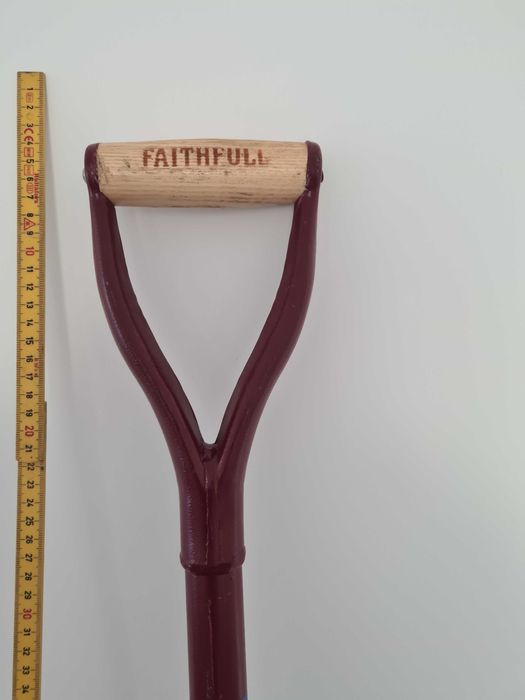 Lopată Faithfull all-steel, lamă pătrată – nouă