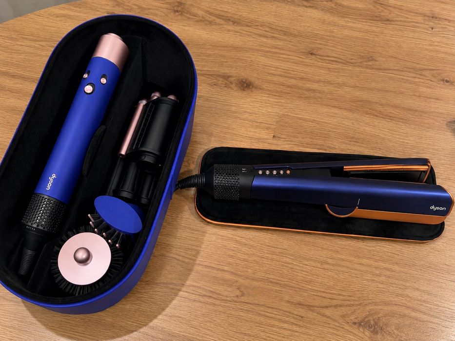 Vand Dyson Airwrap complet + Dyson Airstrait Royal Blue