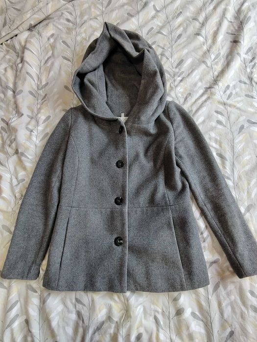 Дамско палто с качулка