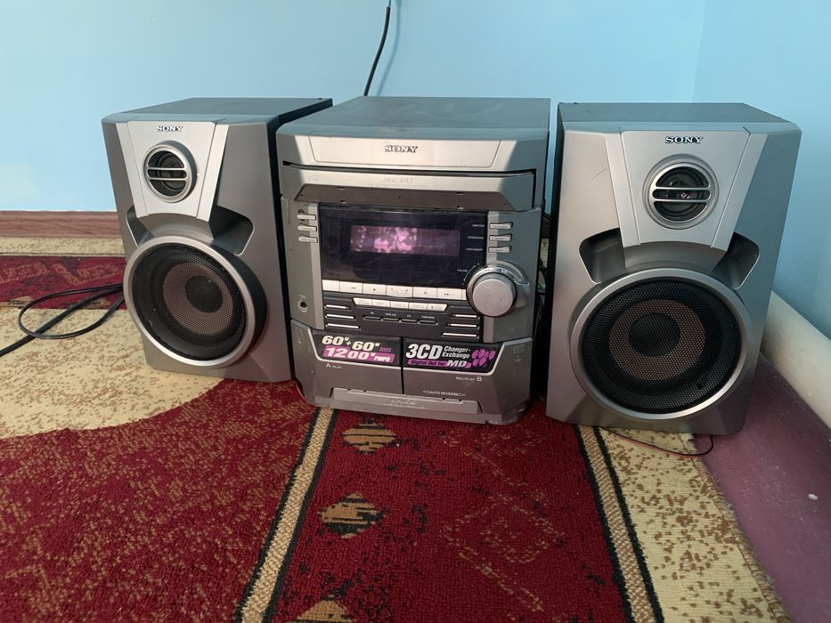 Muzikalni sentr sony