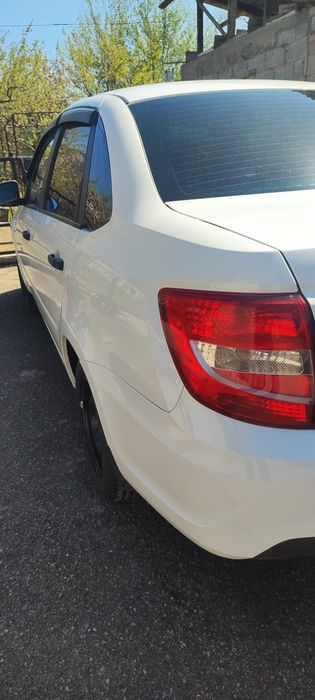 Ваз Лада гранта 2190