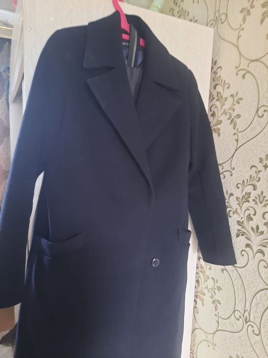 продам женское   пальто. Размер 50-52т
