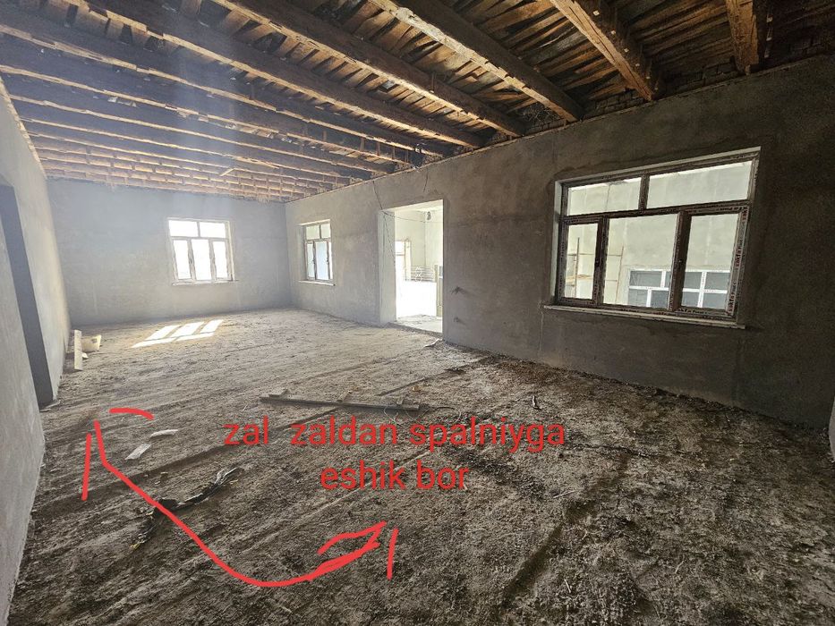 Yangiyol  Gulbahor shaharchasi  uy sotiladi Stoyshi moshinaga Barter b