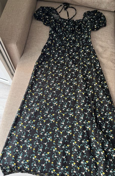 Продам платье (новое) 42размера