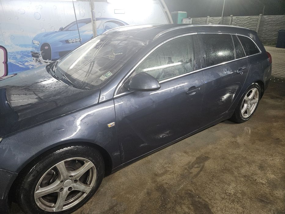 Opel insigna 1.6 benzina