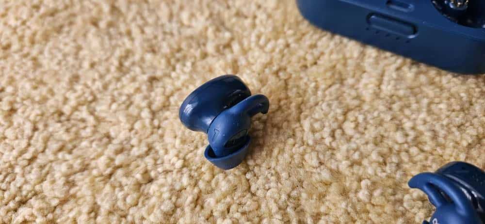 Vand Casti Bose Sport Earbuds second ( casca dreapta nu mai merge )