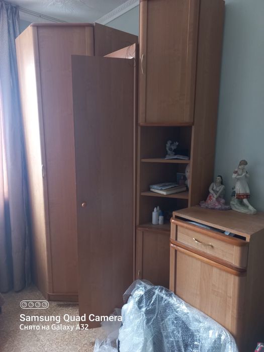 Продам шкаф для спальни