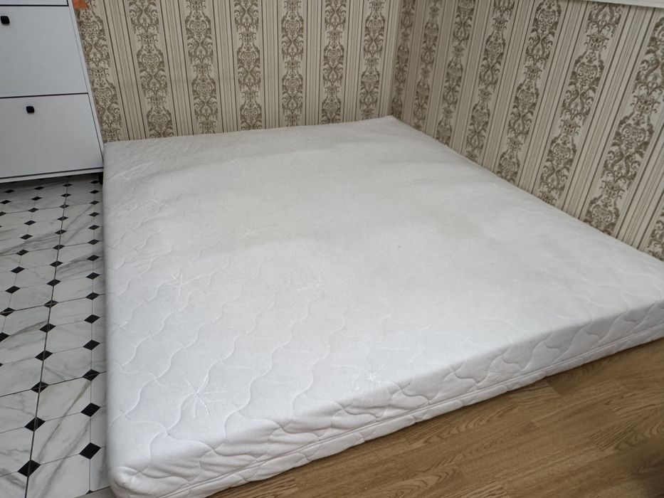 Матрас 180х200 со съемным чехлом