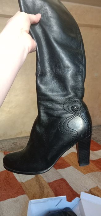 Продам демисезонные обувь