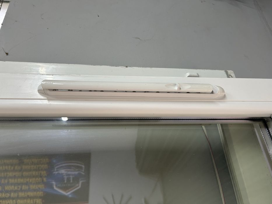 PVC Дограма с врата