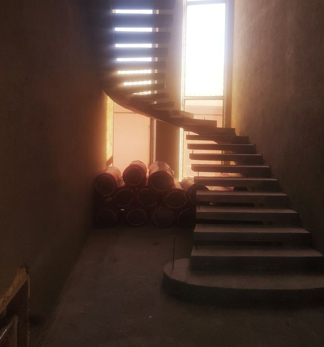 Бетонные лестницы(Монолитные).