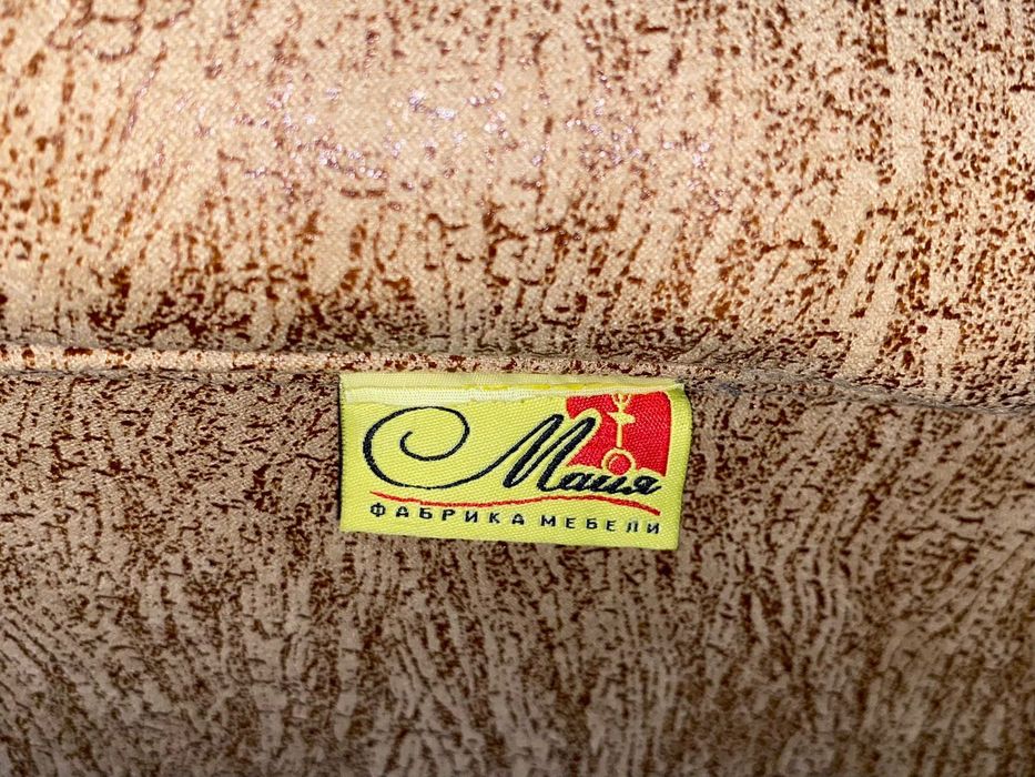 Продам диван с креслом б/у