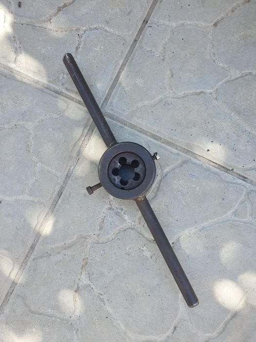 Тиски для труб, клупп.