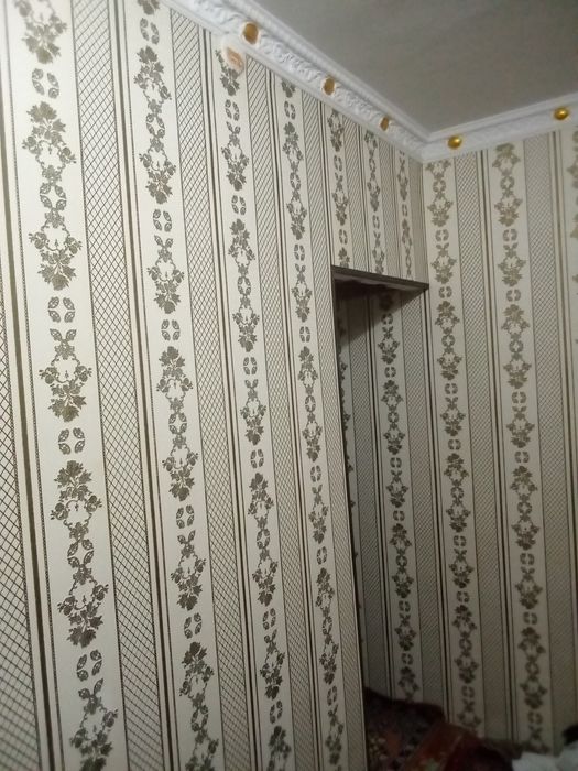 Срочно!!Тўрт хонали квартира сотилади.