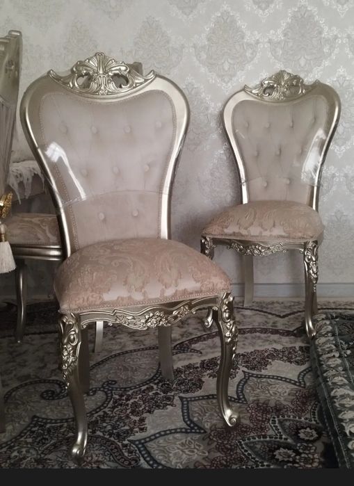 Срочно стул стол сотилади