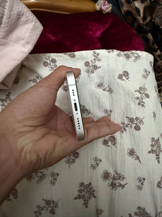 Iphone 12 128 gb.