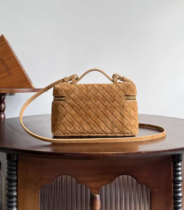 Geanta Bottega Veneta Andiamo