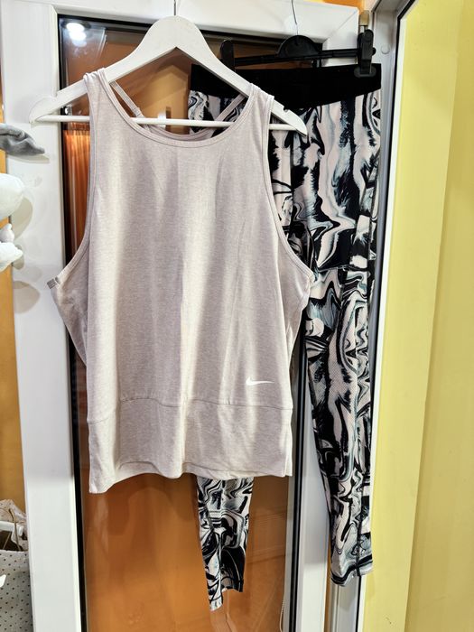 Compleu nike dama