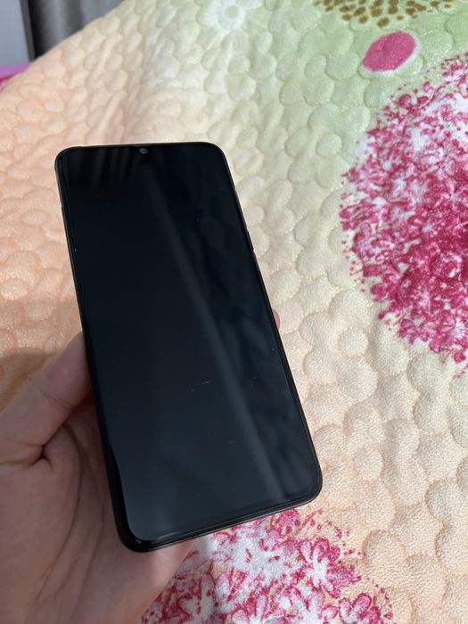 Samsung a70  продается