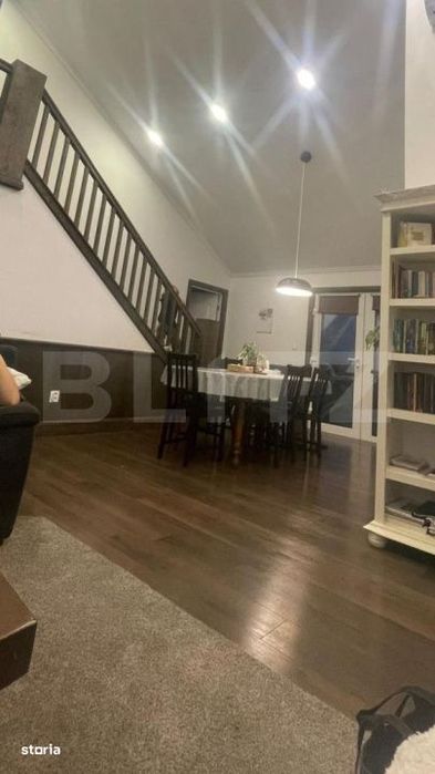 Casa  280 mp utili, 5000 mp teren, Patrauti - SV