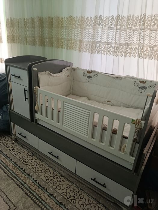 Детский кроват..
