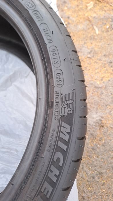 1бр. Нова 215/40/17 MICHELIN Pilot Sport 4