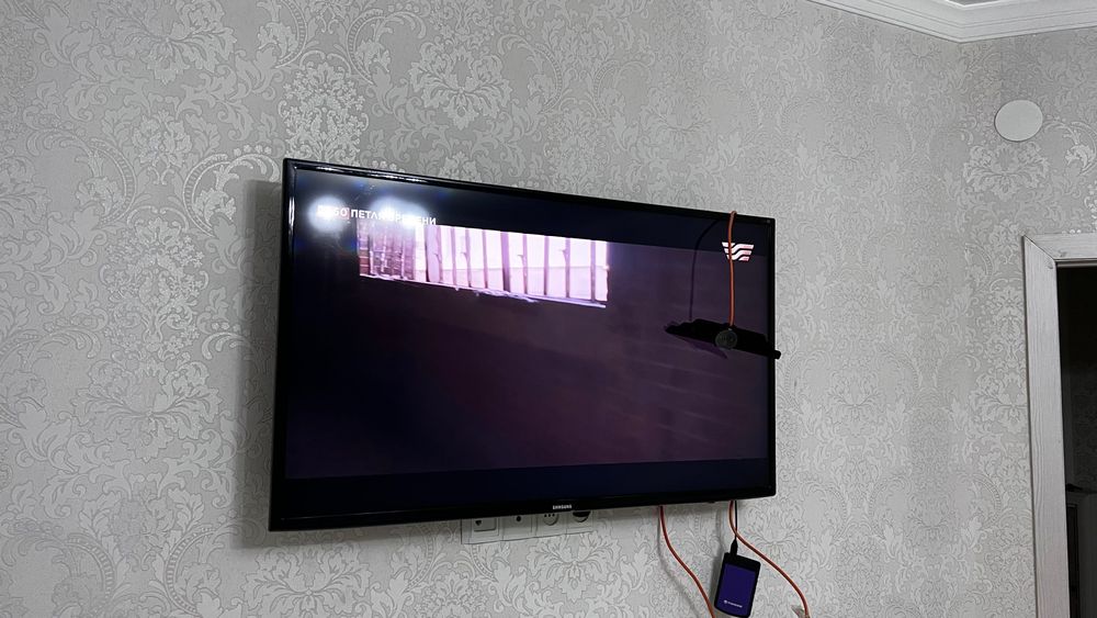 Телевизор каналдары жұмыс жасайды