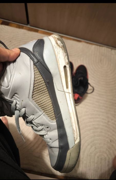 Jordan flight 9.5