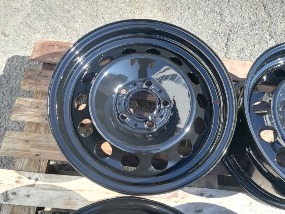 16 цола 5 х 120 мм БМВ Е90 - Оригинал !