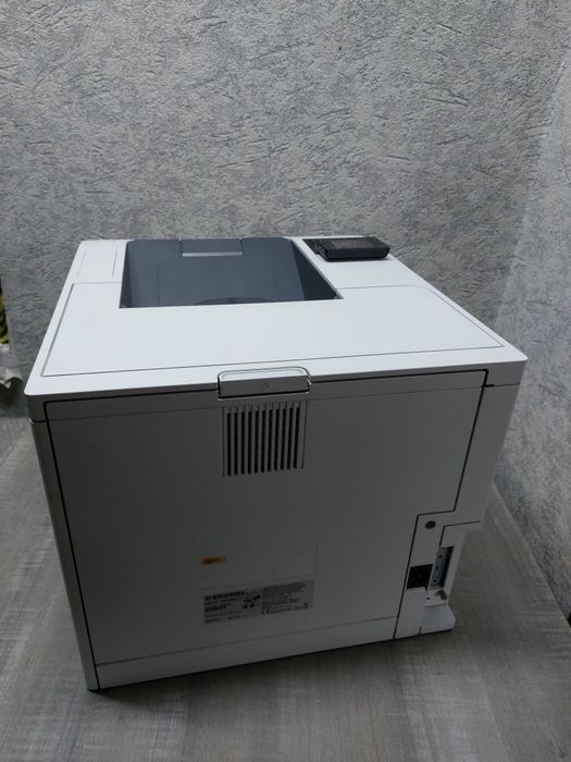 HP LaserJet M607n
Скоростной принтер