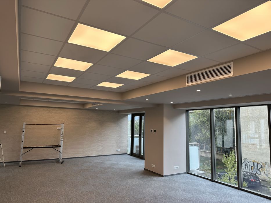 Echipa executam lucrari interior/exteror