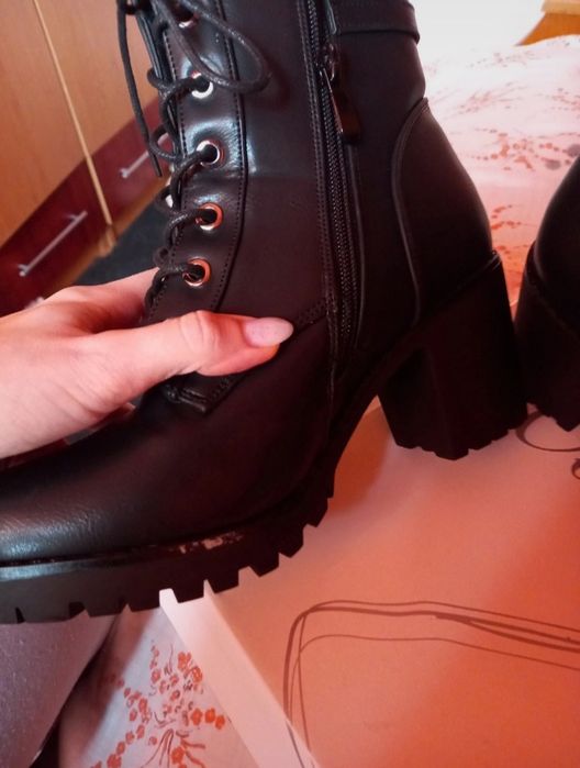 Ghete/ botine îmblănite cu toc