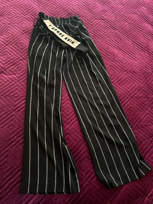 AVIN панталон - черен