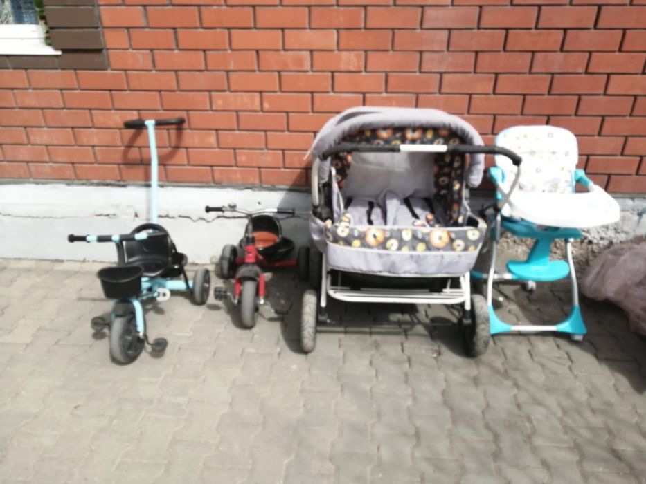 Продам коляску для двойни