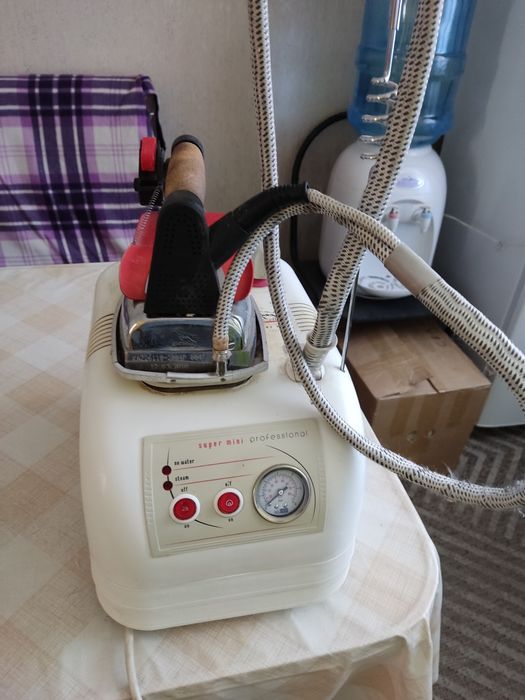 Продам паровой утюг