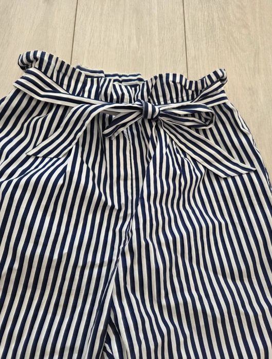 Pantaloni zara cu dungi