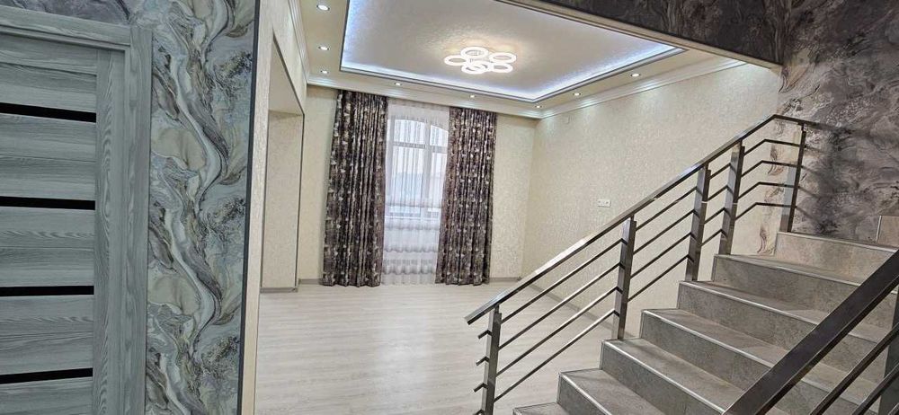 6-комнатная в ЖК «Parisien» очень большая кв. ID: 5734